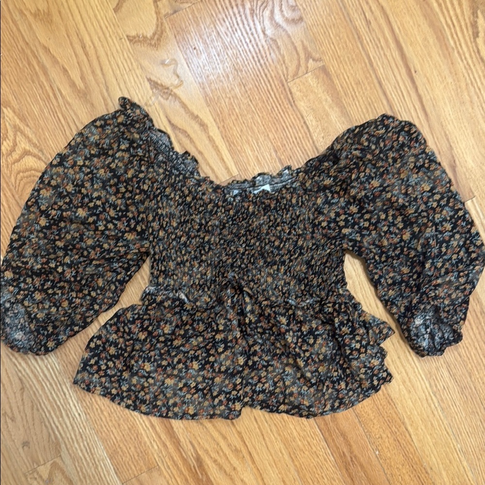 Arizona Co. floral fall top